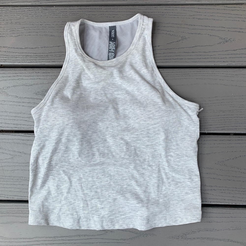 Vuori Pose Plyo Tank and Vuori Yosemite Sports Bra - Picture 2 of 14